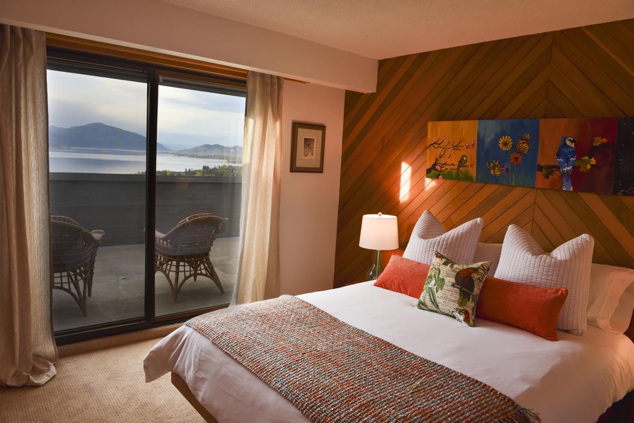 Summerhill Estate House Bed and Breakfast Kelowna Esterno foto